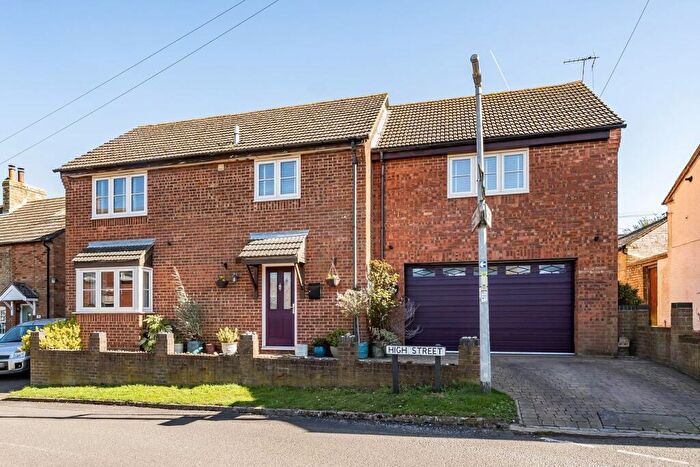 5 Bedroom Detached House For Sale In High Street, Pulloxhill, MK45