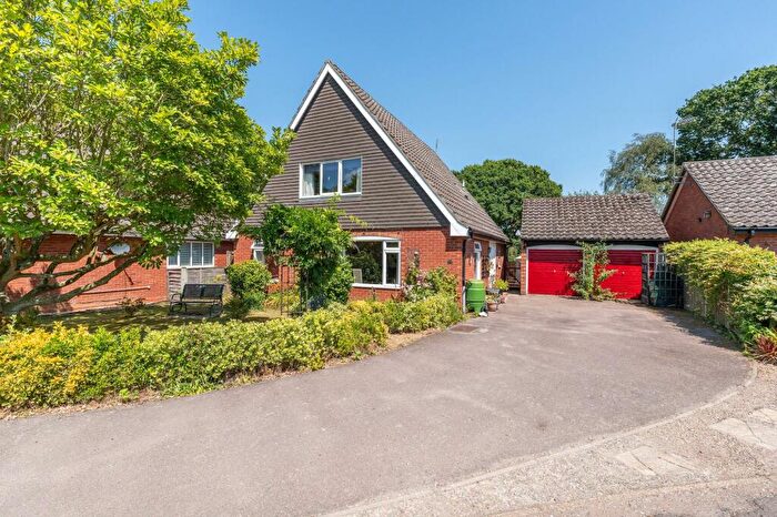 4 Bedroom Detached Bungalow For Sale In Warren Green, Salhouse, NR13