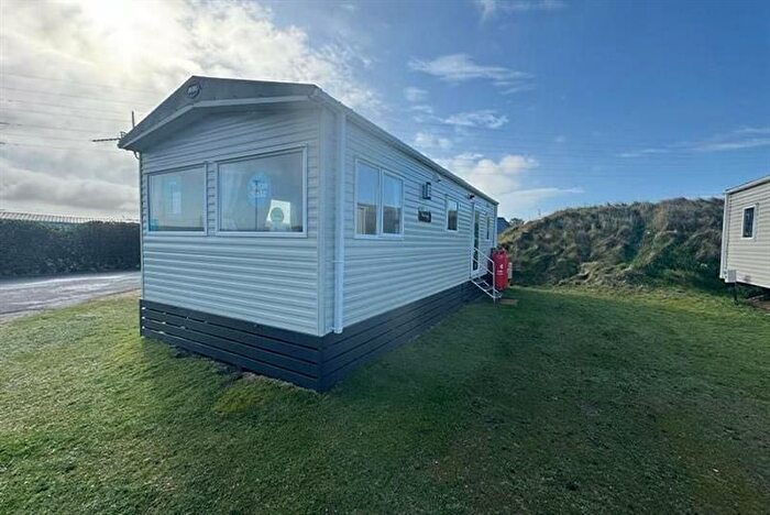 2 Bedroom Park Home For Sale In Loggans Road, Loggans, Hayle, TR27