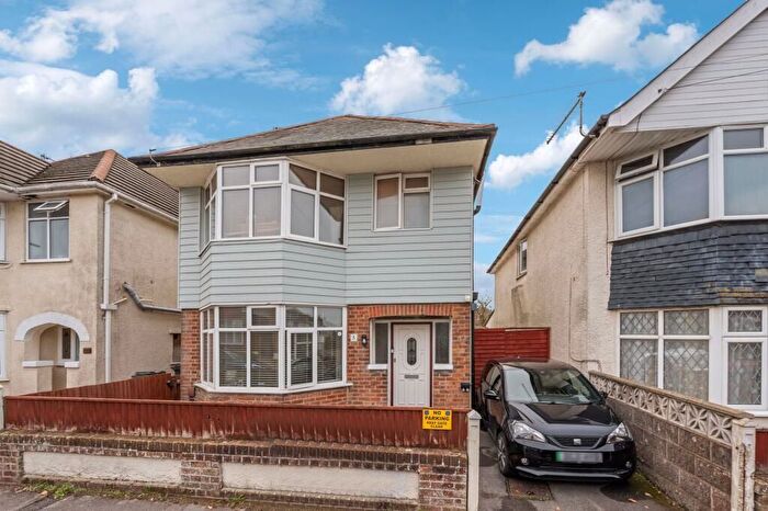 4 Bedroom Detached House For Sale In Somerley Road, Bournemouth, Dorset, BH9