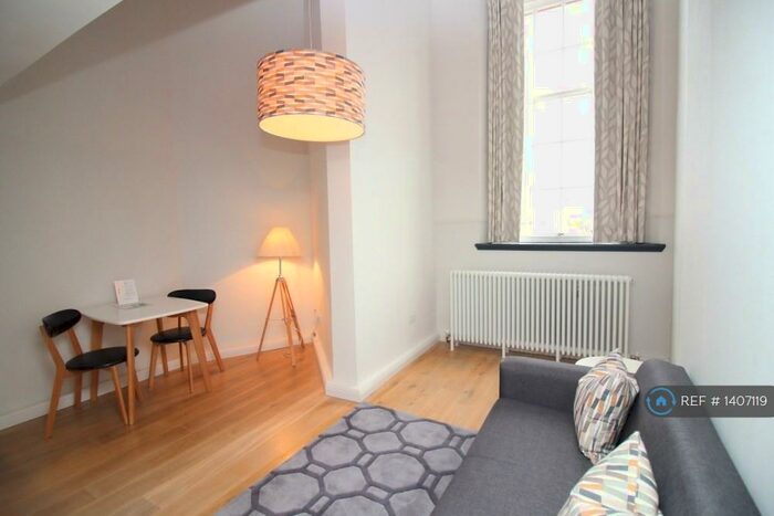 1 Bedroom Flat To Rent In Kingsford Residence, Edinburgh, EH7