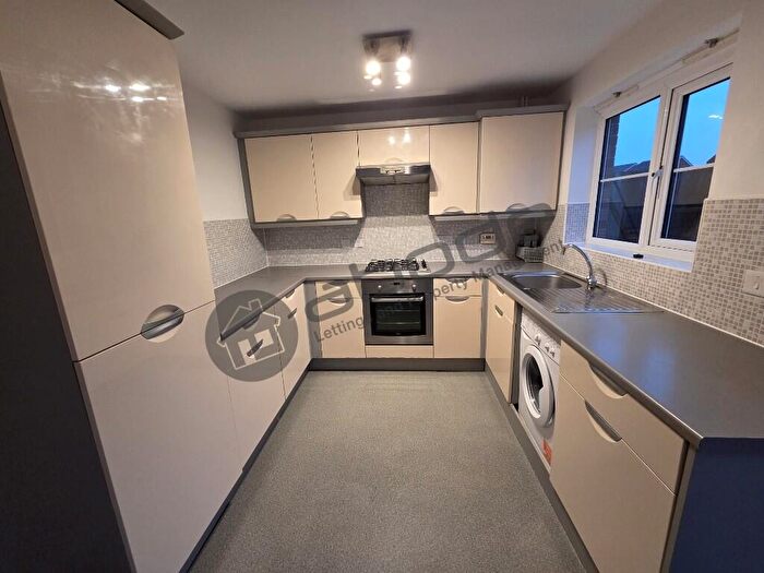 3 Bedroom Semi Detached House To Rent In Scholars Gate, Cudworth, Barnsley, S72