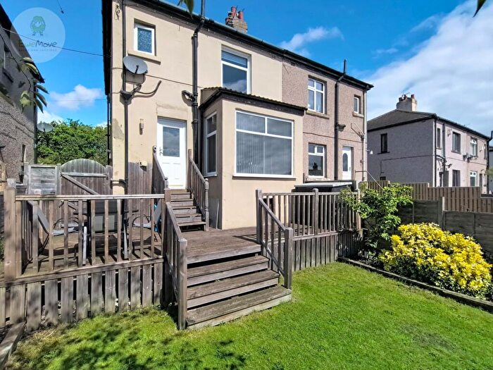 3 Bedroom Semi-Detached House For Sale In Whitehall Road West, Cleckheaton, West Yorkshire, BD19