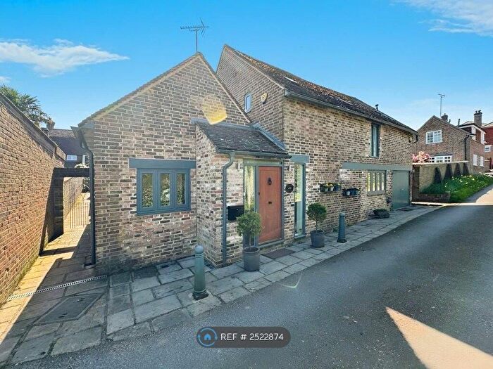 3 Bedroom Detached House To Rent In The Green, Newick, BN8