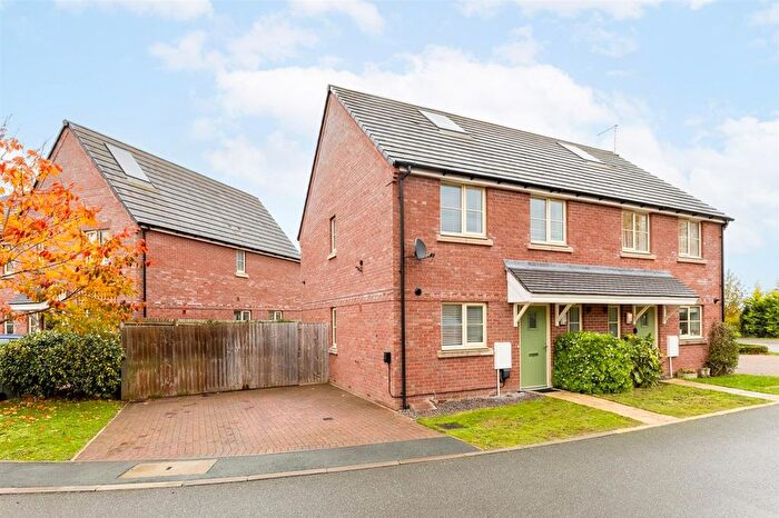 2 Bedroom Property For Sale In Well Field Way, Hankelow, CW3