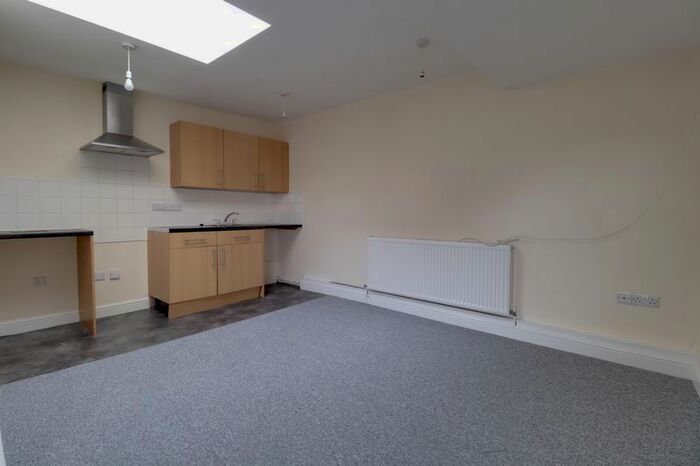 1 Bedroom Flat To Rent In Shropshire Street, Market Drayton, TF9