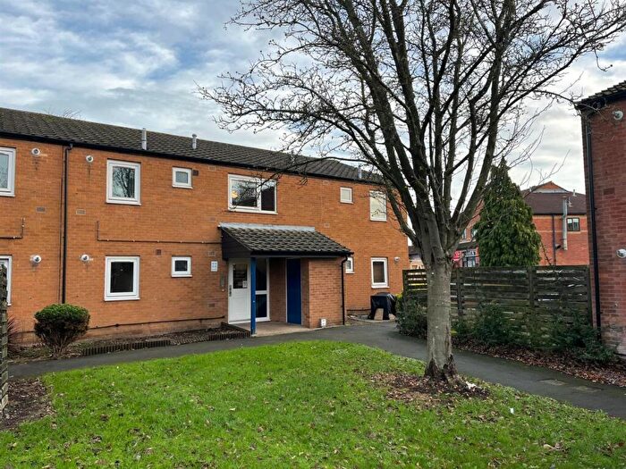 1 Bedroom Flat For Sale In Lawnswood, Hinckley, LE10