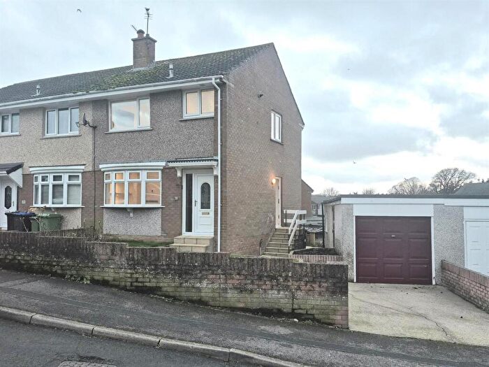 3 Bedroom Semi Detached House To Rent In Uldale Road, Stainburn, Workington, CA14