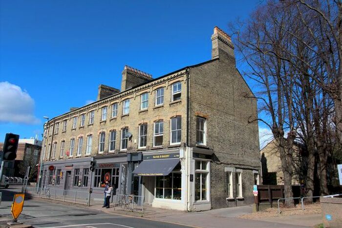 2 Bedroom Flat To Rent In Devonshire Mews, Devonshire Road, Cambridge, CB1