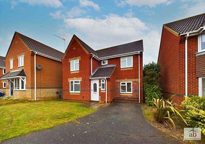 4 Bedroom Detached House For Sale In Mannall Walk, Kesgrave, IP5
