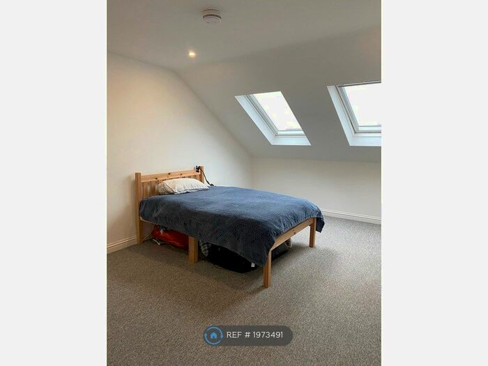 7 Bedroom Semi-Detached House To Rent In Fawcett Road, Southsea, PO4