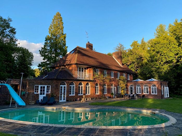 6 Bedroom Detached House To Rent In Rockshaw Road, Merstham, Redhill, RH1