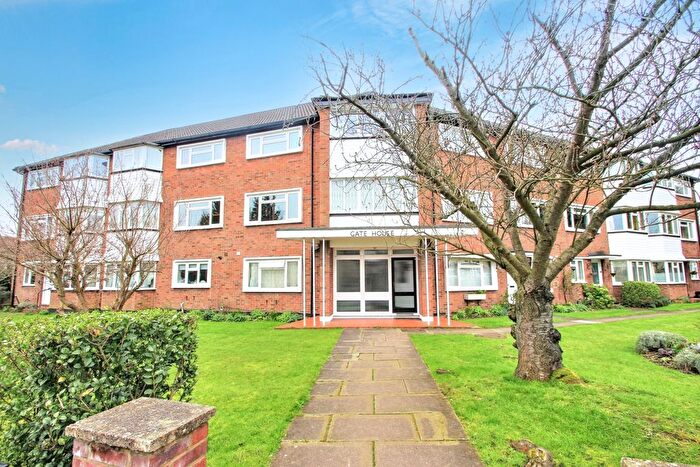 2 Bedroom Flat To Rent In Ditton Road, Surbiton, KT6