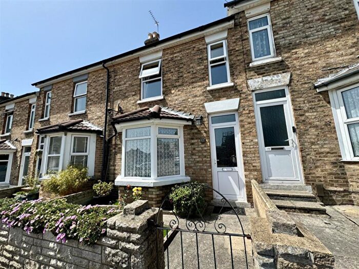 2 Bedroom Terraced House For Sale In Salisbury Road, Poole, BH14
