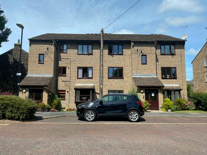 1 Bedroom Flat To Rent In Kerry Garth, Horsforth, LS18