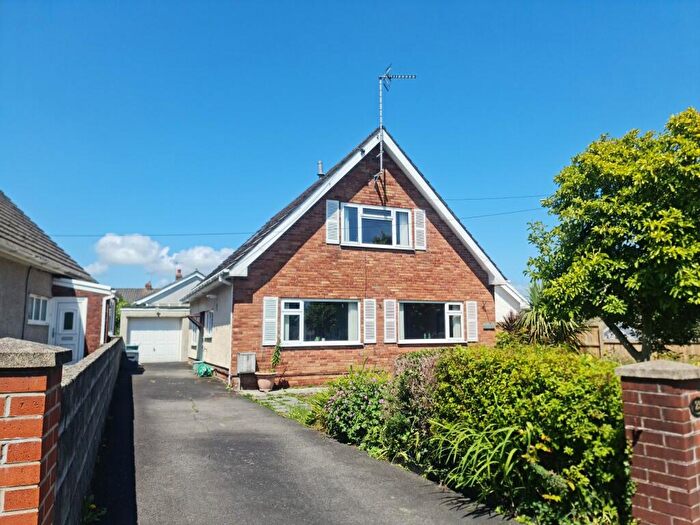 4 Bedroom Detached House For Sale In Broadmead Crescent, Bishopston, Swansea, City And County Of Swansea., SA3