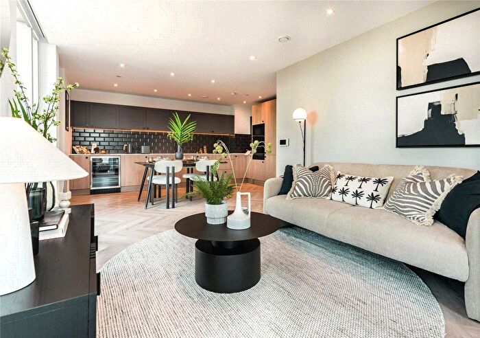 3 Bedroom Flat For Sale In Bankside, Colliers Yard, Manchester, Greater Manchester, M3