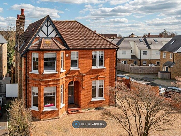 4 Bedroom Detached House To Rent In Rodway Road, Bromley, BR1