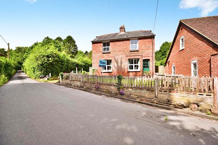 3 Bedroom Detached House For Sale In Perry Wood, Faversham, ME13