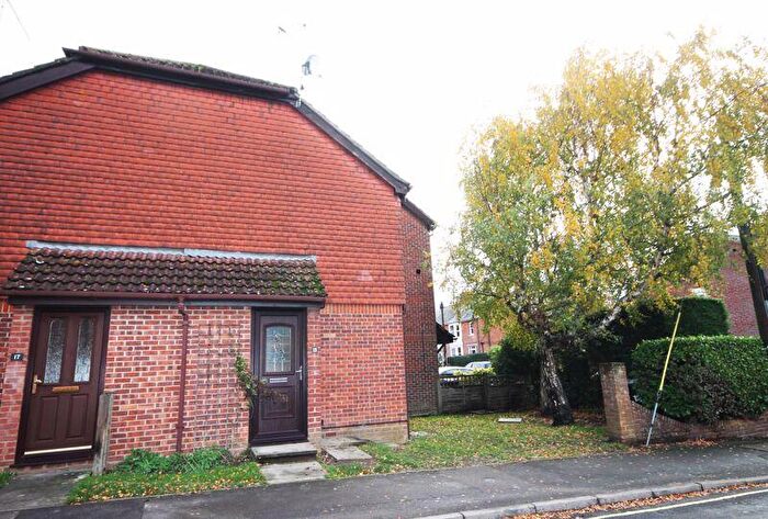 1 Bedroom House To Rent In Sandringham Road, Petersfield., GU32