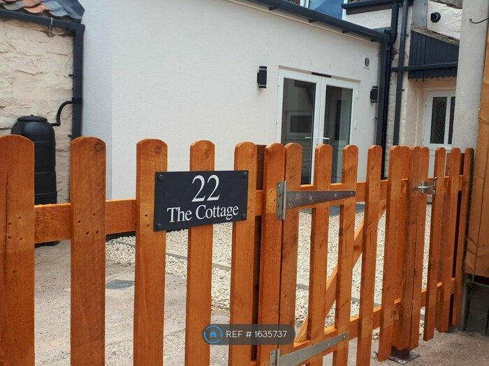 2 Bedroom Semi-Detached House To Rent In Fen Road, Metheringham, LN4