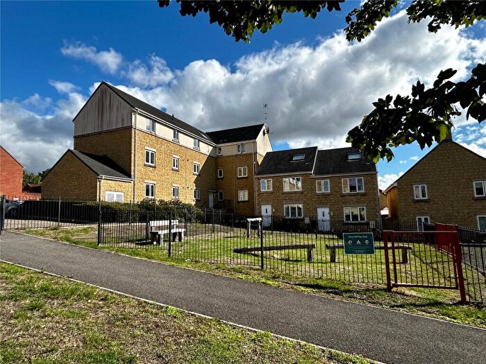 2 Bedroom Apartment To Rent In Renard Rise, Stonehouse, Gloucestershire, GL10