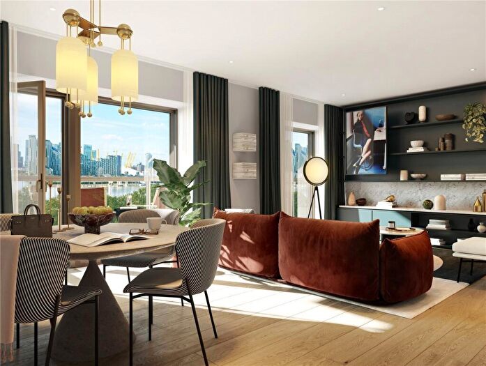 3 Bedroom Flat For Sale In Riverscape, Starboard Way, E16