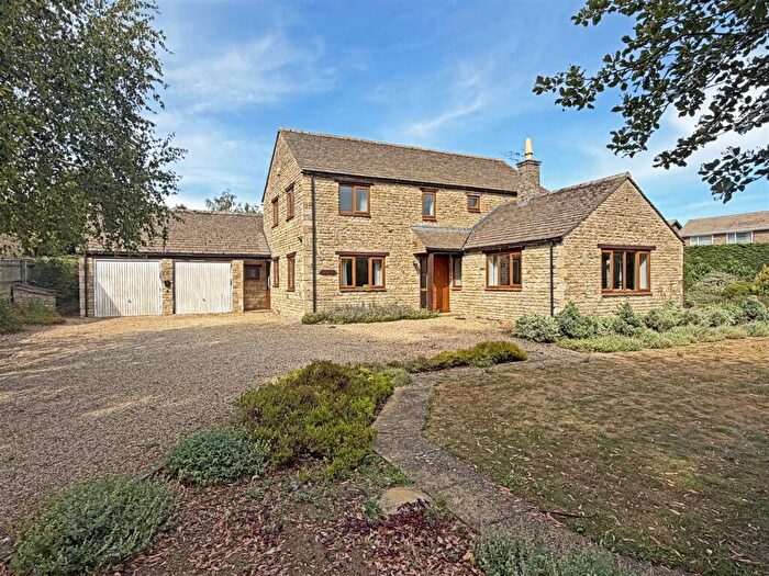 4 Bedroom Detached House For Sale In Foundry Road, Ryhall, Stamford, PE9