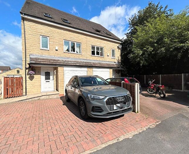 4 Bedroom Property To Rent In Marsh Street, Wombwell, Barnsley, S73