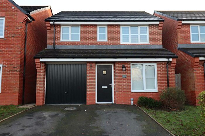 3 Bedroom Detached House To Rent In Little Cross Close, Crewe, CW1