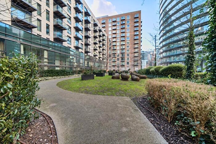 1 Bedroom Flat For Sale In Crossharbour Plaza London, E14