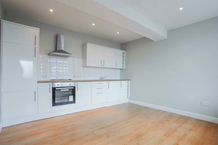 2 Bedroom Terraced House To Rent In Back Broading Terrace, Loveclough, BB4