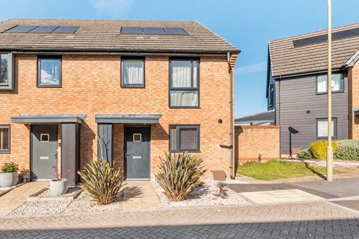 2 Bedroom Semi Detached House For Sale In Rooksdown, Basingstoke, RG24