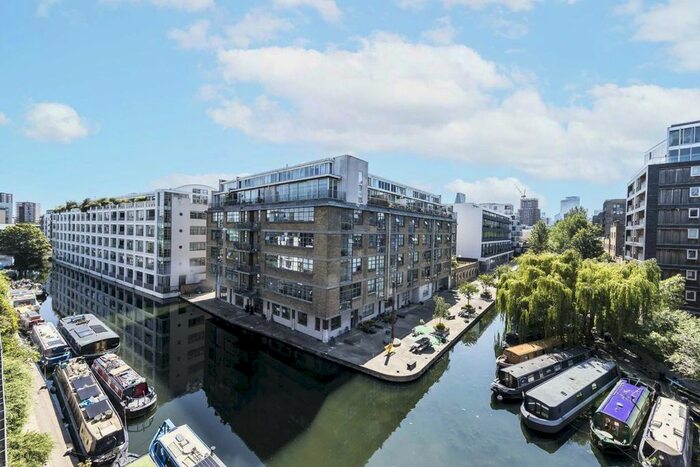 2 Bedroom Flat To Rent In Baldwin Terrace, London, N1