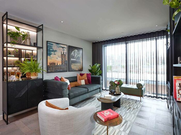 1 Bedroom Flat For Sale In London Dock, E1W
