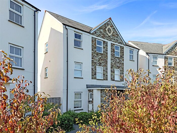 5 Bedroom Semi-Detached House For Sale In Mahogany Walk, Bodmin, Cornwall, PL31