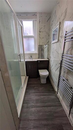 1 Bedroom Property To Rent In Coventry Road, Southampton, Hampshire, SO15