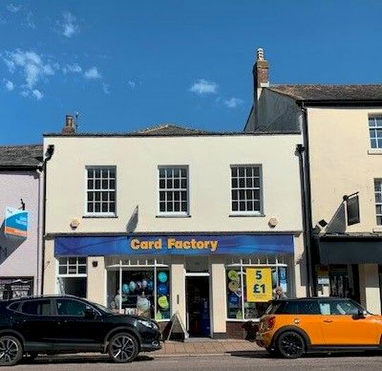 5 Bedroom Property To Rent In High Street, Honiton, EX14