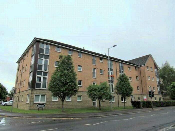 2 Bedroom Flat To Rent In Paisley Road West, Glasgow, G51