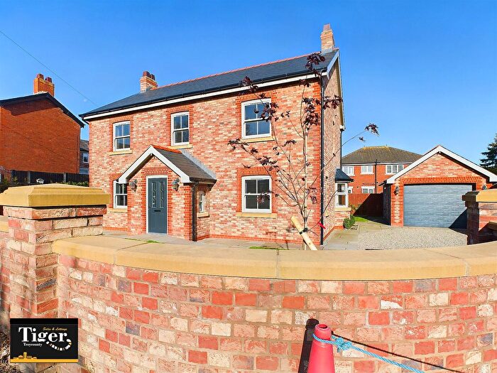 4 Bedroom Detached House To Rent In Bennetts Lane, Blackpool, FY4