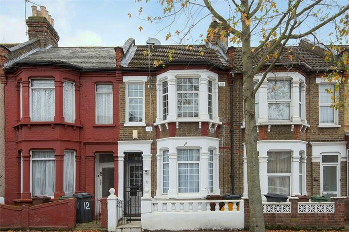 4 Bedroom Terraced House To Rent In Farmilo Road, Walthamstow, London E17