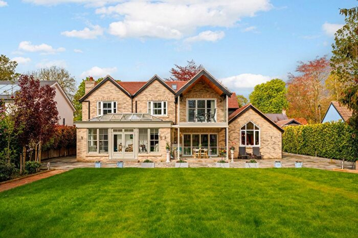 5 Bedroom Detached House For Sale In Kings Mill Lane, Great Shelford, Cambridge, Cambridgeshire, CB22