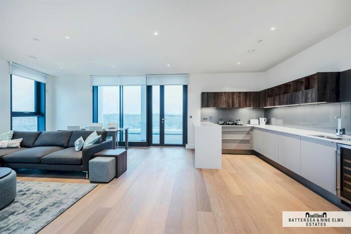 2 Bedroom Flat To Rent In Lockington Road, London, SW8