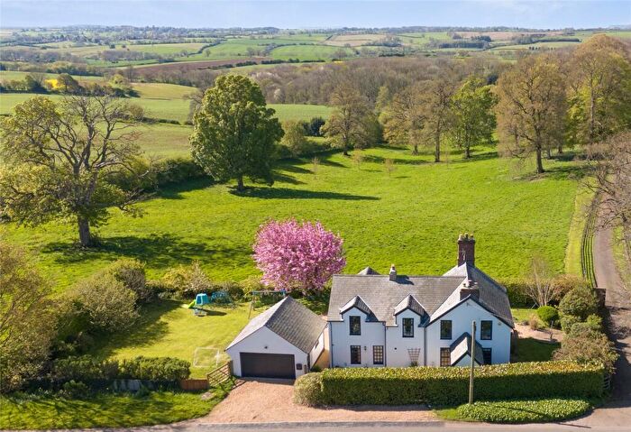 5 Bedroom Detached House For Sale In West Haddon Road, Guilsborough, Northampton, Northamptonshire, NN6