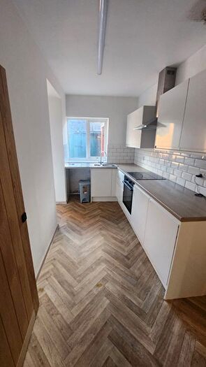 1 Bedroom Flat To Rent In Flat Highfield Road, Doncaster, South Yorkshire, DN1