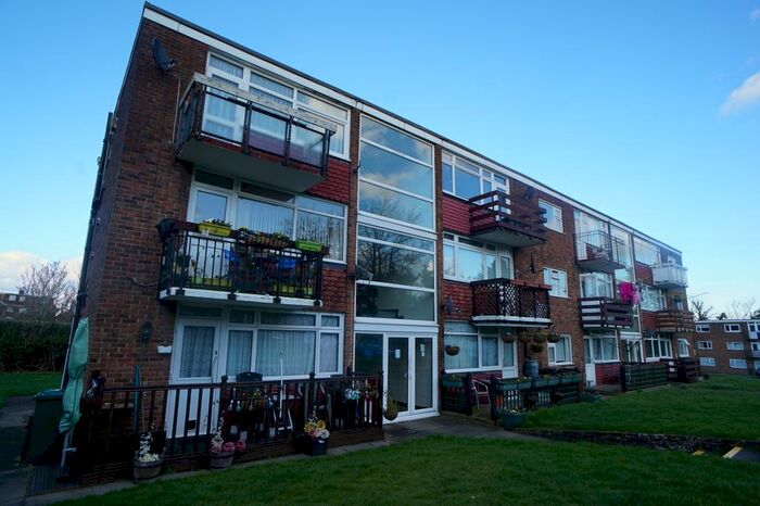 1 Bedroom Flat To Rent In Hever House, Cypress Court, Rochester, Kent, ME2