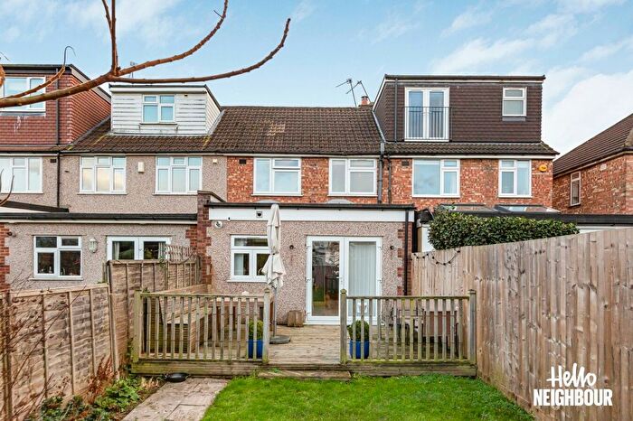 3 Bedroom Semi-Detached House To Rent In Pole Hill Road, Uxbridge, UB10