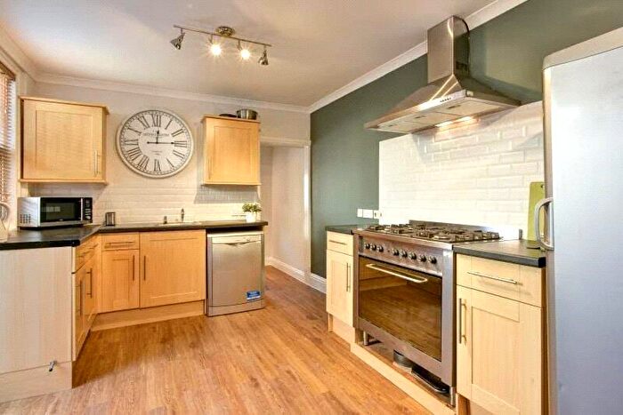 7 Bedroom Terraced House To Rent In Pinhoe Road, Devon, EX4