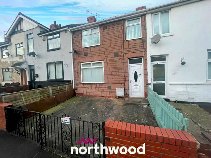 3 Bedroom Terraced House To Rent In St Johns Road, Edlington, Doncaster, DN12