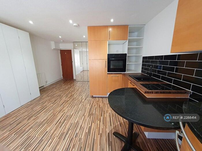 Studio To Rent In Reeves Way, South Woodham Ferrers, Chelmsford, CM3